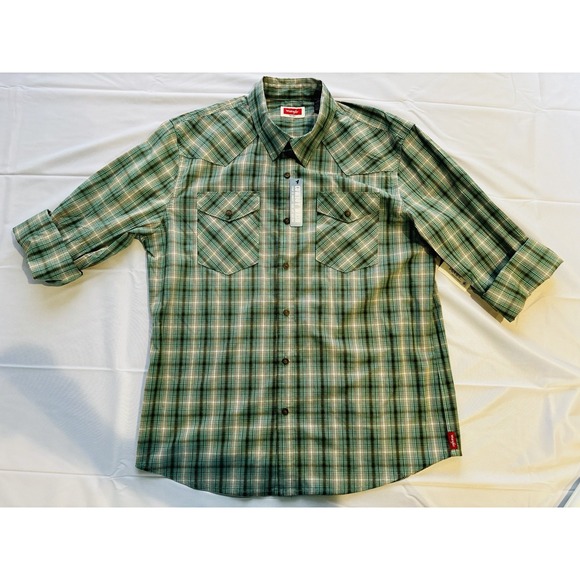 NWT! Wrangler Mens Slim Fit Long Sleeve Woven Shirt Plaid Size L Cowboy Wash - Picture 2 of 7